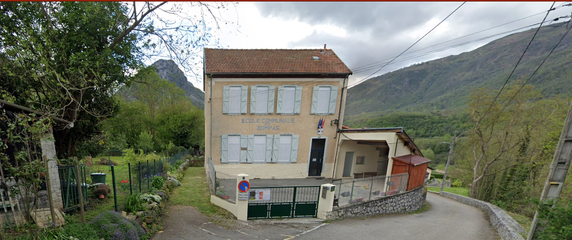 École de Bompas